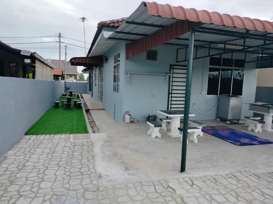 Myhomestay07 Kangar Exterior foto